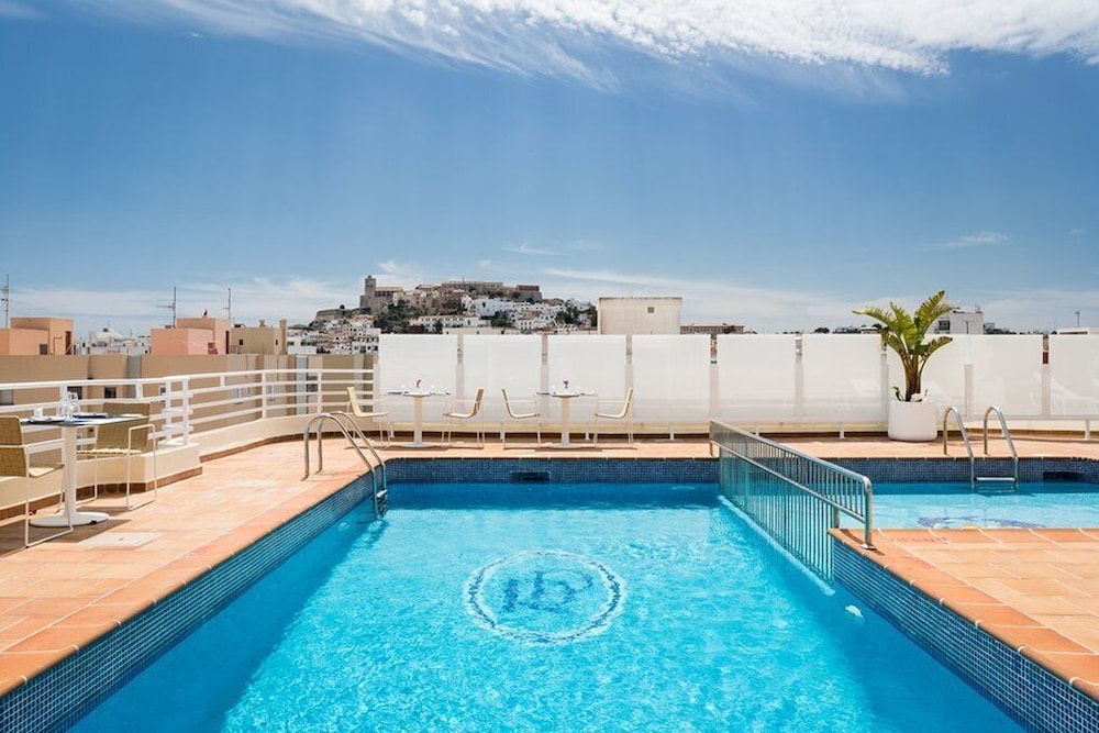 Hotel Royal Plaza — Swimming pool in Ibiza Town, Balearic Islands