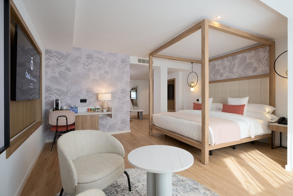 Obal Hotel Marbella — Hotel rooms in Marbella, Andalusia