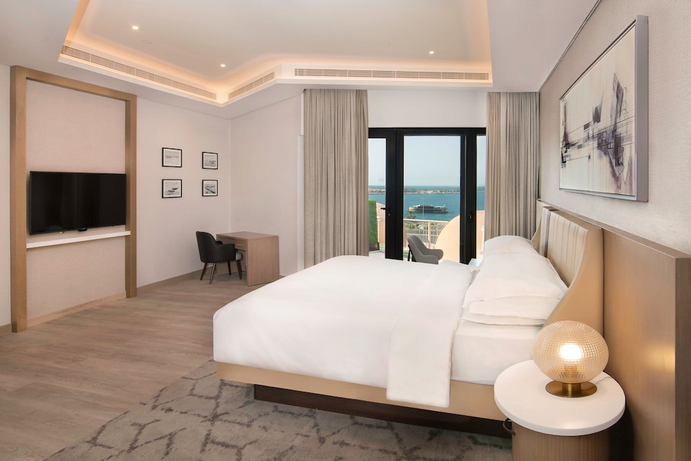 Sheraton Abu Dhabi Hotel & Resort — Hotel rooms in Abu Dhabi