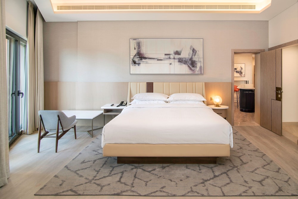 Sheraton Abu Dhabi Hotel & Resort — Hotel rooms in Abu Dhabi