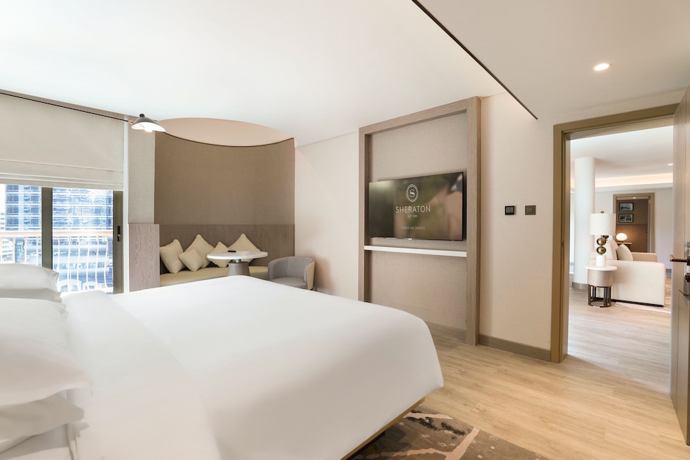 Sheraton Abu Dhabi Hotel & Resort — Hotel rooms in Abu Dhabi