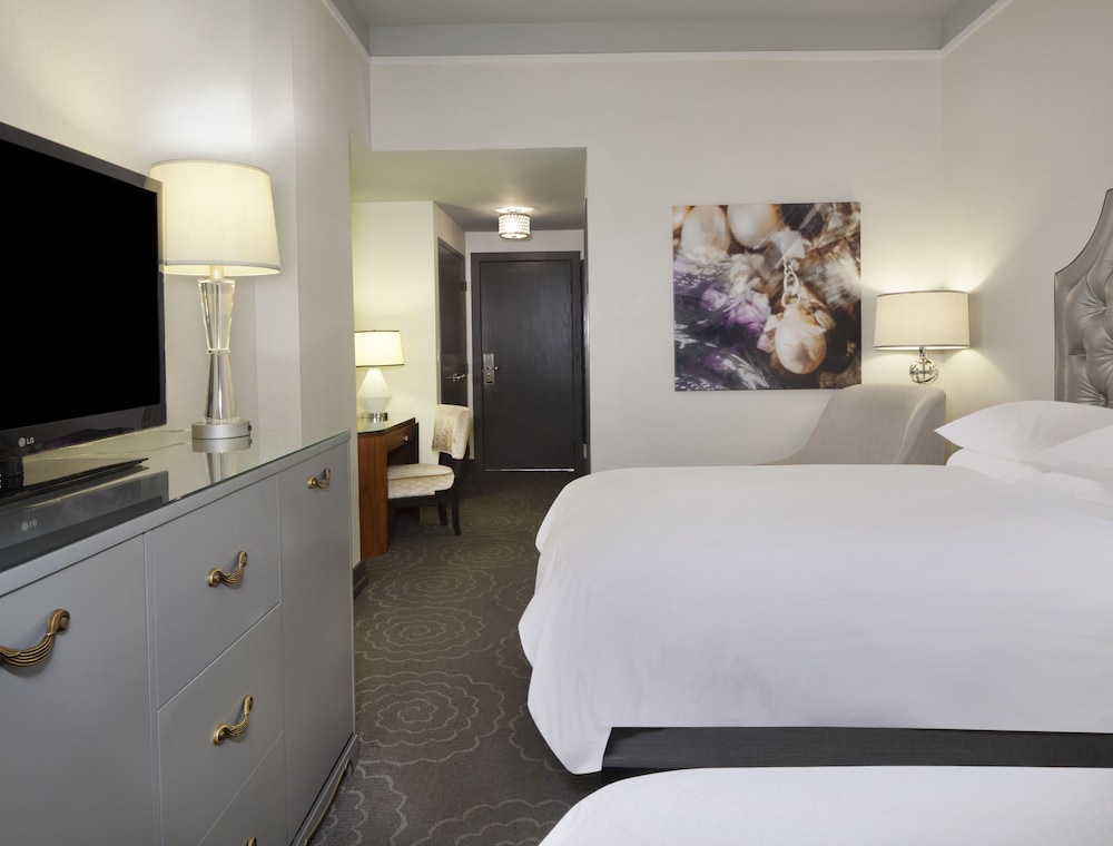 Silversmith Hotel Chicago Downtown — Hotel rooms in Chicago, Illinois