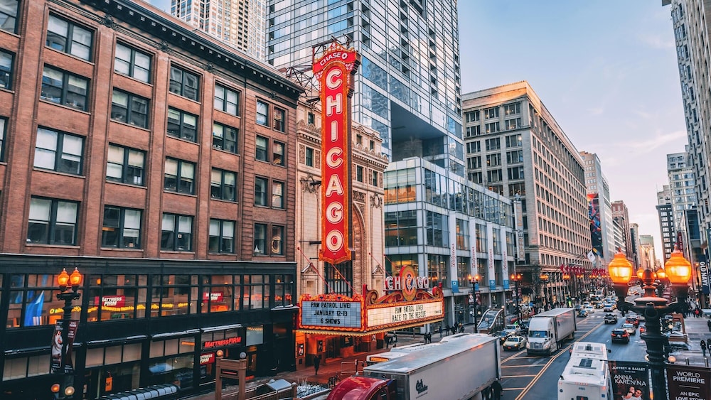 Silversmith Hotel Chicago Downtown — Attractions in the area in Chicago, Illinois