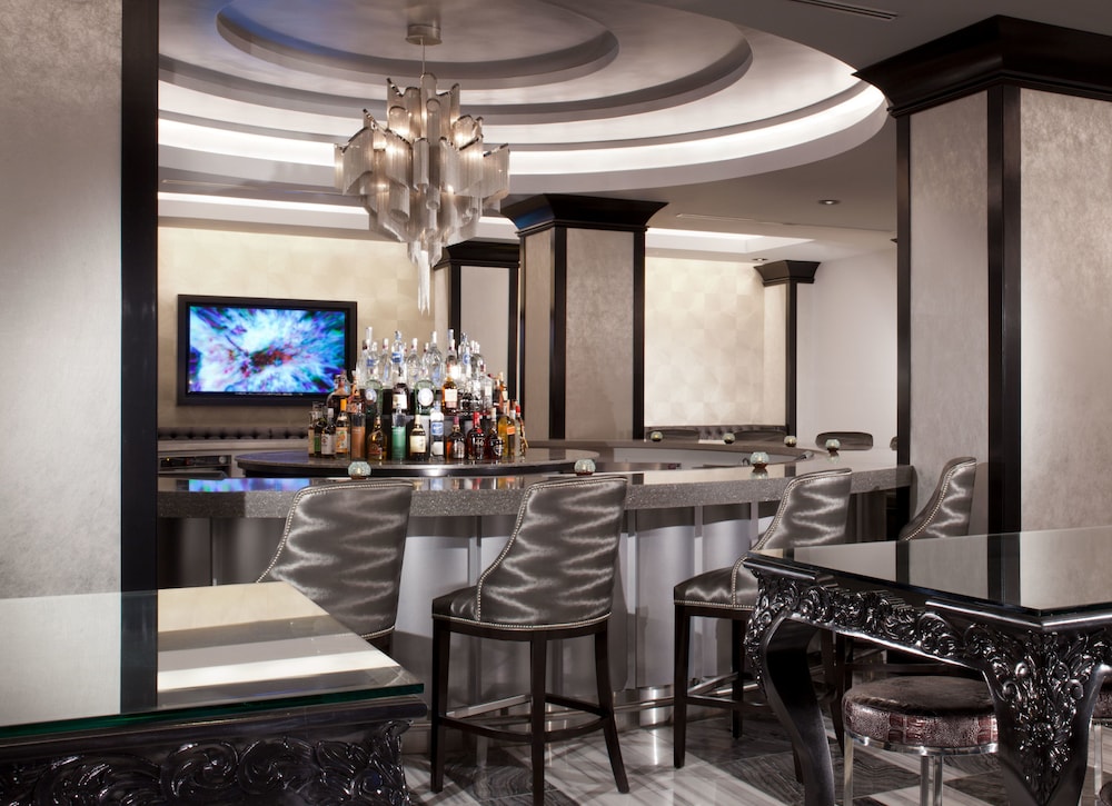 Silversmith Hotel Chicago Downtown — Restaurant & bars in Chicago, Illinois