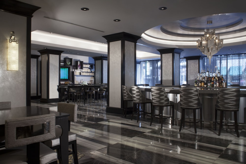 Silversmith Hotel Chicago Downtown — Restaurant & bars in Chicago, Illinois