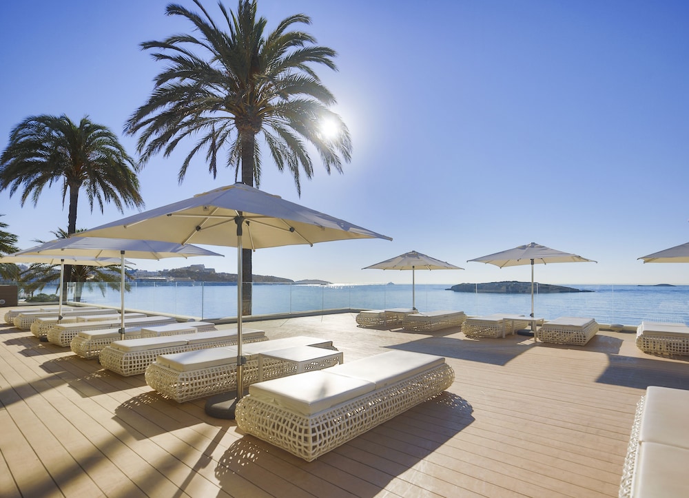 Hotel Torre Del Mar — Beach in Playa d'en Bossa, Balearic Islands
