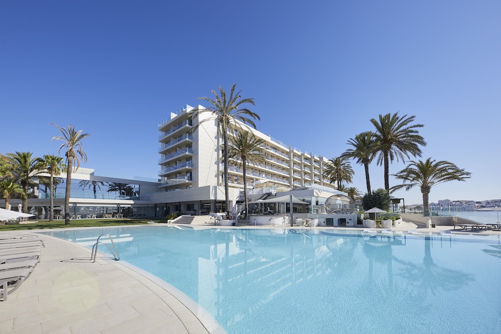 Hotel Torre Del Mar — Swimming pool in Playa d'en Bossa, Balearic Islands