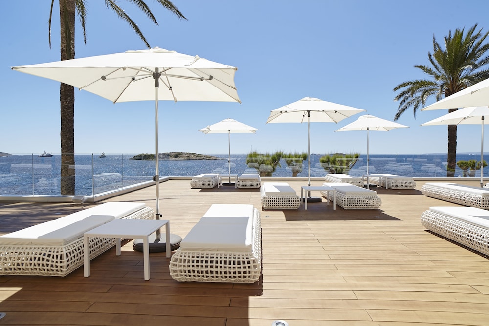 Hotel Torre Del Mar — Beach in Playa d'en Bossa, Balearic Islands