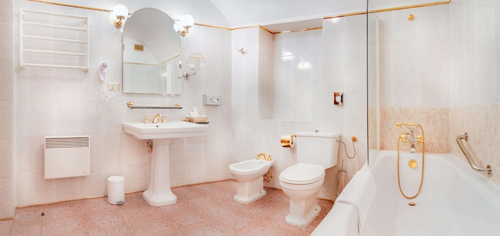 The King Charles — Hotel rooms in Prague, Prague
