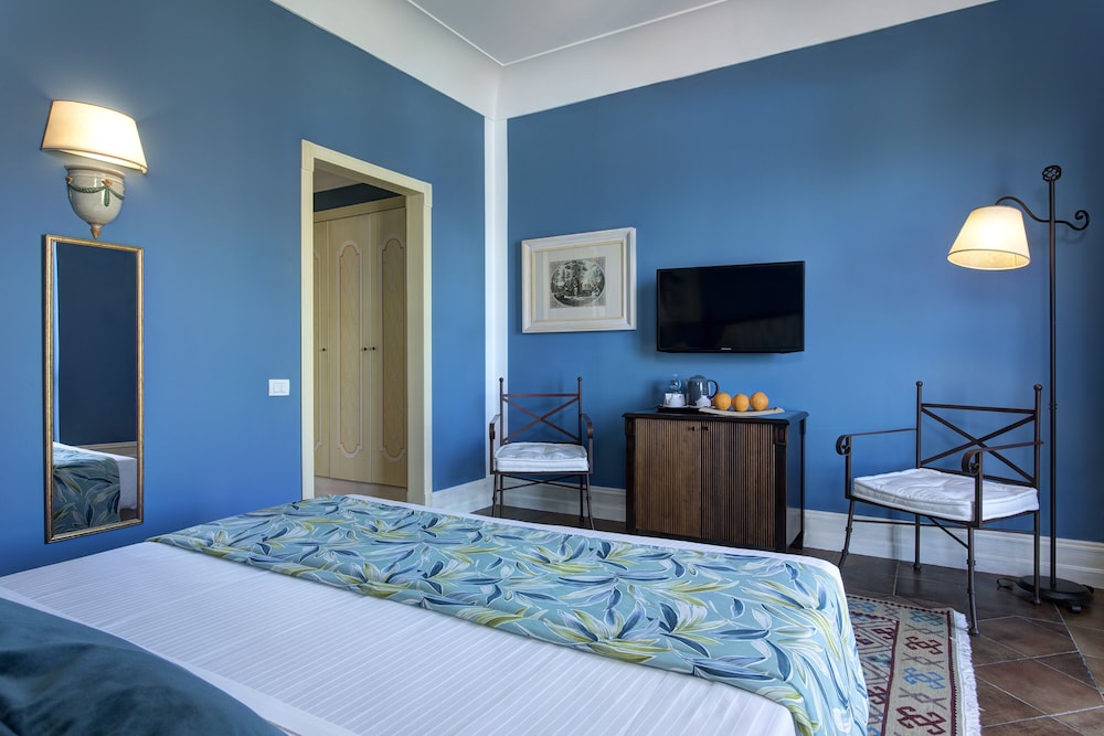 Baglio Oneto dei Principi di San Lorenzo - Luxury Wine Resort — Hotel rooms in Marsala, Sicily