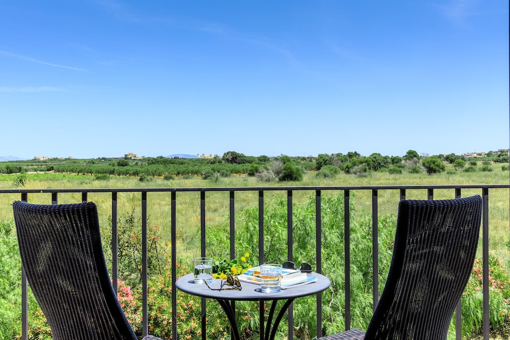 Baglio Oneto dei Principi di San Lorenzo - Luxury Wine Resort — Attractions in the area in Marsala, Sicily