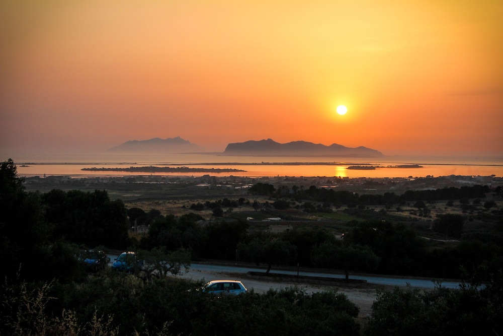 Baglio Oneto dei Principi di San Lorenzo - Luxury Wine Resort — Attractions in the area in Marsala, Sicily