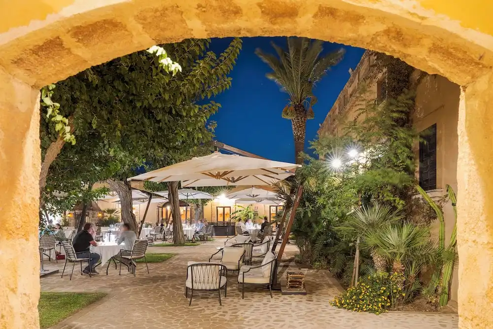 Baglio Oneto dei Principi di San Lorenzo - Luxury Wine Resort — Restaurant & bars in Marsala, Sicily