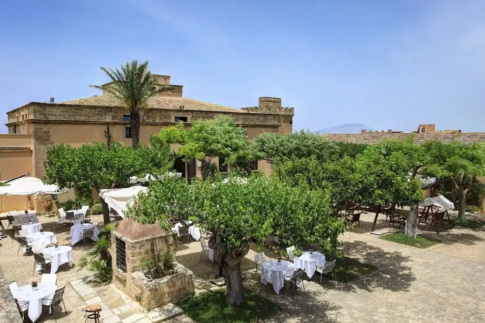 Baglio Oneto dei Principi di San Lorenzo - Luxury Wine Resort — Restaurant & bars in Marsala, Sicily