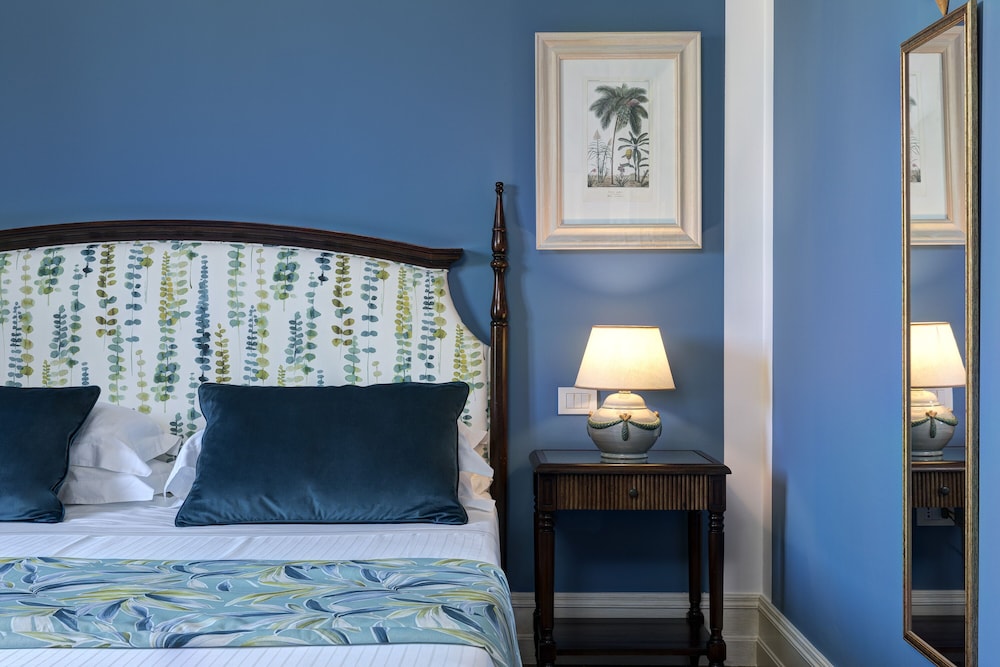 Baglio Oneto dei Principi di San Lorenzo - Luxury Wine Resort — Hotel rooms in Marsala, Sicily