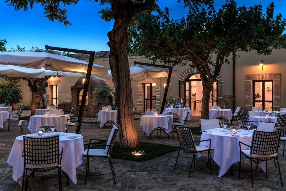 Baglio Oneto dei Principi di San Lorenzo - Luxury Wine Resort — Restaurant & bars in Marsala, Sicily