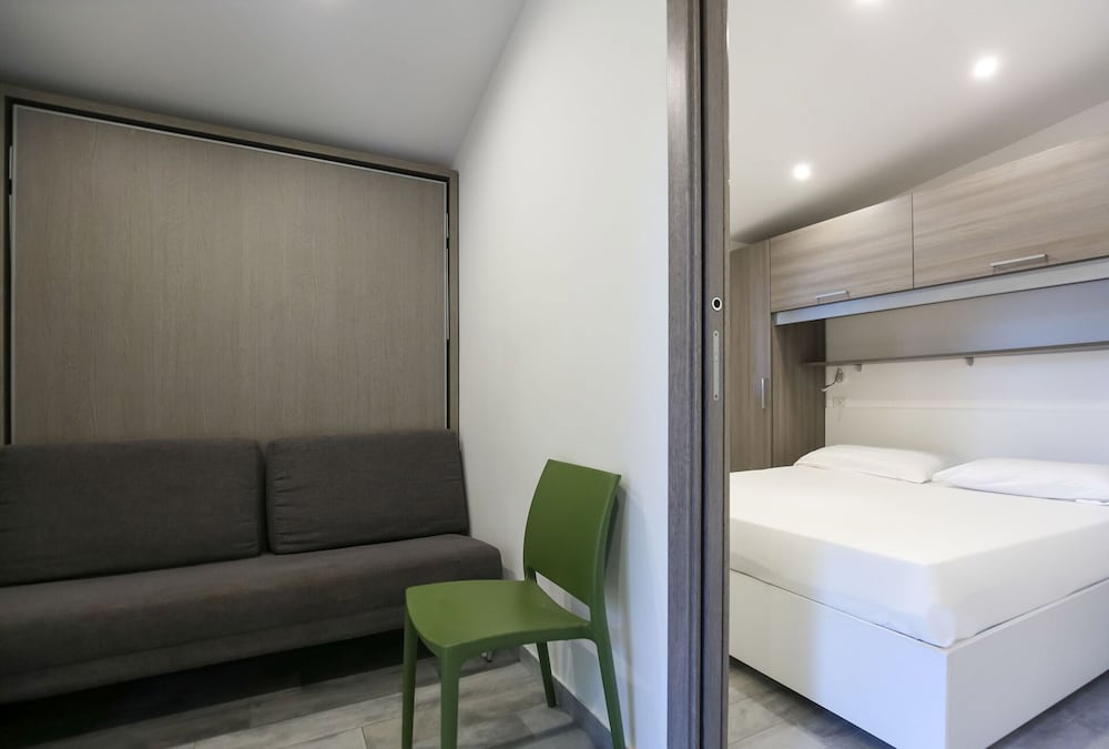 Villaggio Campeggio Santa Fortunata Campogaio — Hotel rooms in Sorrento, Campania