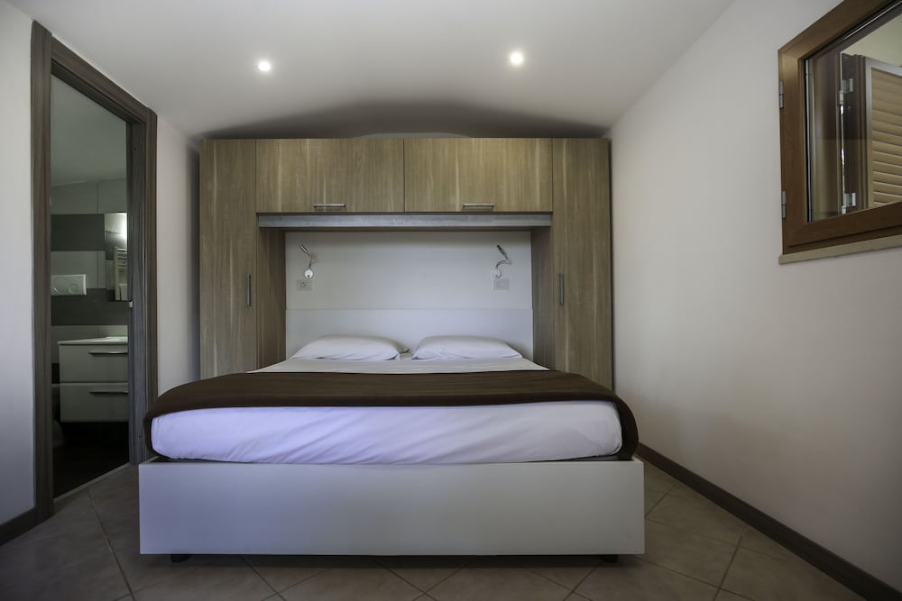 Villaggio Campeggio Santa Fortunata Campogaio — Hotel rooms in Sorrento, Campania