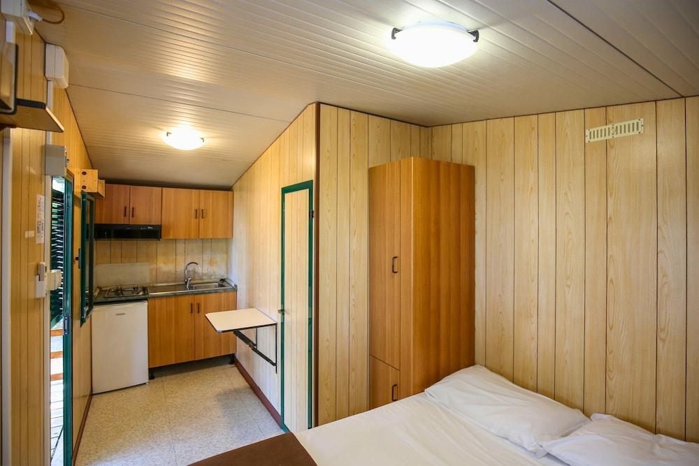 Villaggio Campeggio Santa Fortunata Campogaio — Hotel rooms in Sorrento, Campania