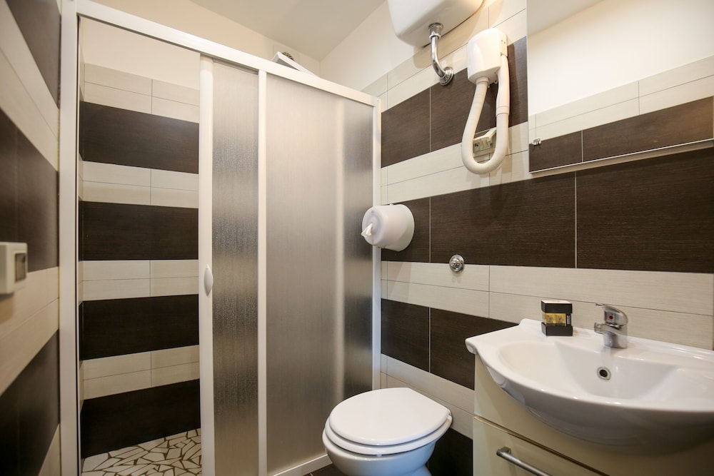 Villaggio Campeggio Santa Fortunata Campogaio — Hotel rooms in Sorrento, Campania
