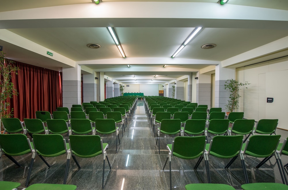 Splendid Hotel La Torre — Hotel building in Palermo, Sicily