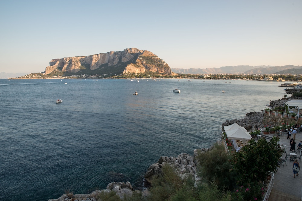 Splendid Hotel La Torre — Attractions in the area in Palermo, Sicily