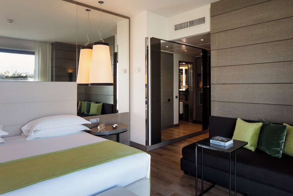 Starhotels E.c.ho. — Hotel rooms in Milan, Lombardy