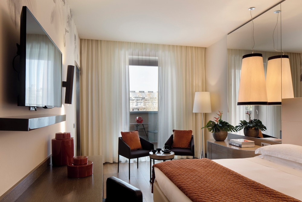 Starhotels E.c.ho. — Hotel rooms in Milan, Lombardy