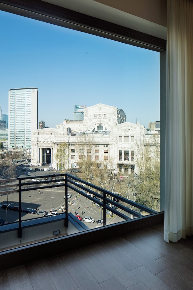 Starhotels E.c.ho. — Hotel rooms in Milan, Lombardy