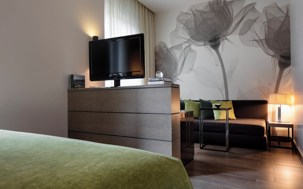 Starhotels E.c.ho. — Hotel rooms in Milan, Lombardy