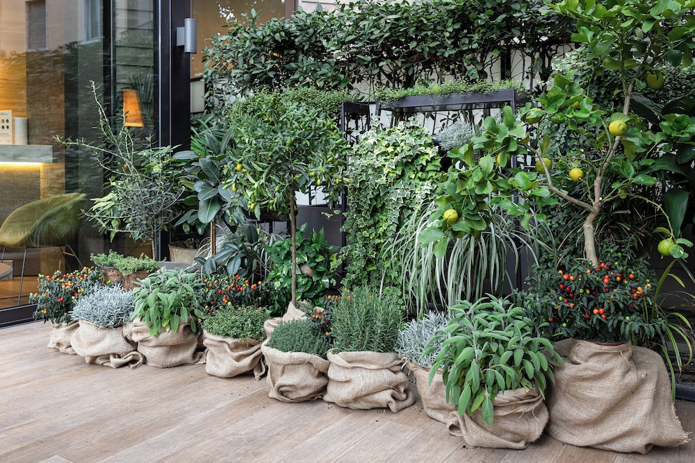 Starhotels E.c.ho. — Hotel building in Milan, Lombardy