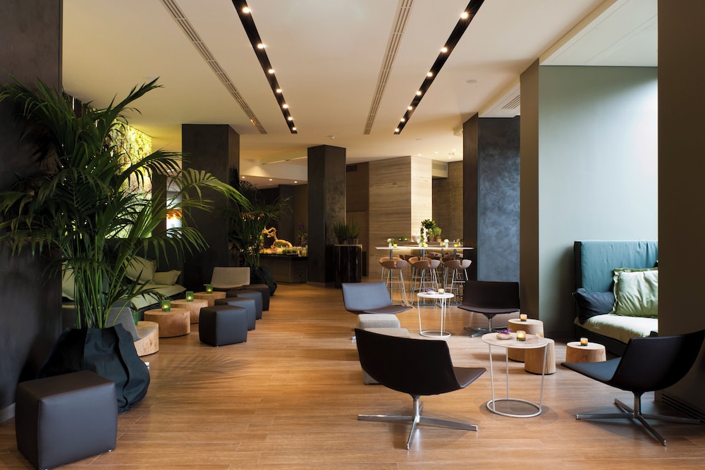 Starhotels E.c.ho. — Restaurant & bars in Milan, Lombardy