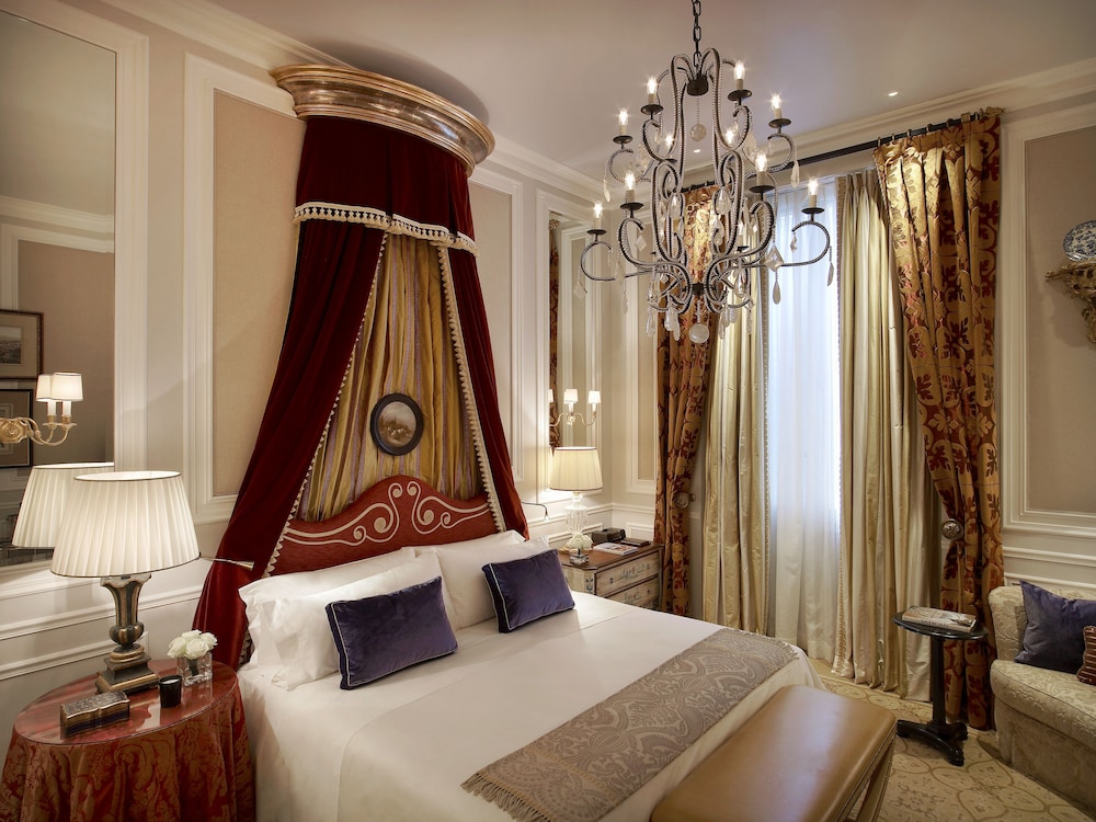 The St. Regis Florence — Hotel rooms in Florence, Tuscany