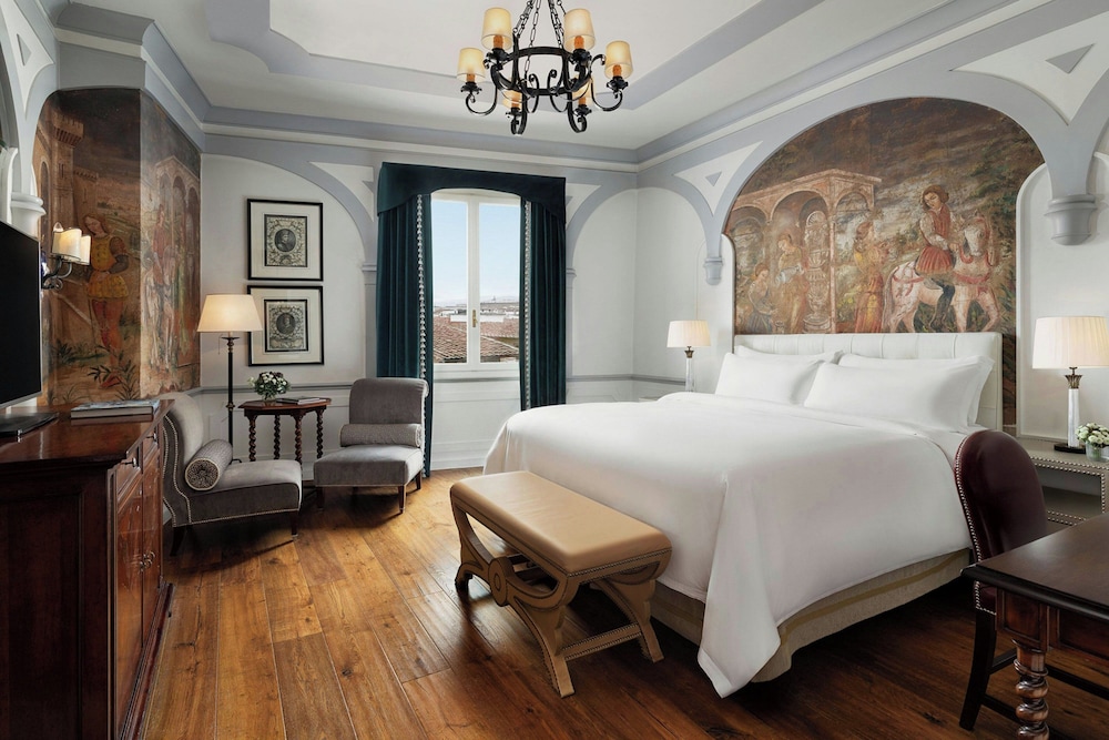 The St. Regis Florence — Hotel rooms in Florence, Tuscany