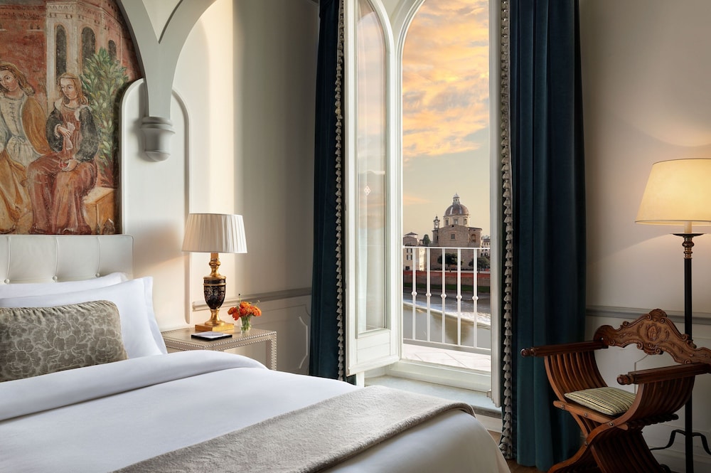 The St. Regis Florence — Hotel rooms in Florence, Tuscany