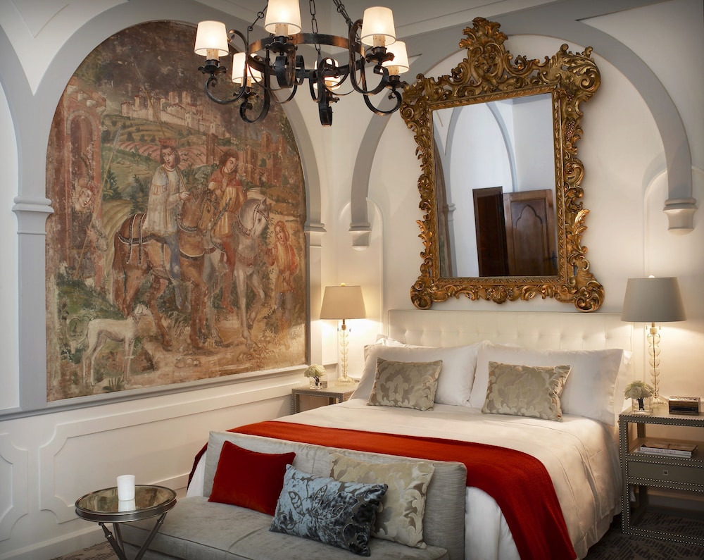 The St. Regis Florence — Hotel rooms in Florence, Tuscany