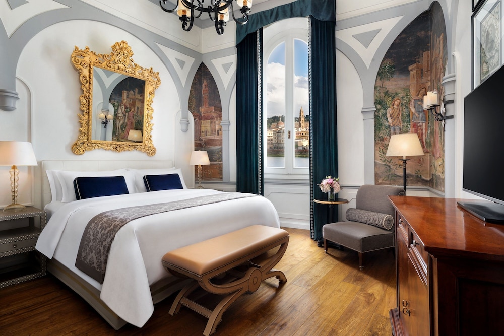 The St. Regis Florence — Hotel rooms in Florence, Tuscany