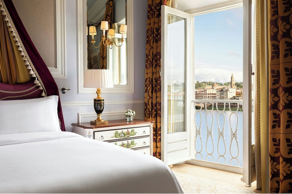 The St. Regis Florence — Hotel rooms in Florence, Tuscany