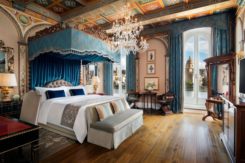 The St. Regis Florence — Hotel rooms in Florence, Tuscany
