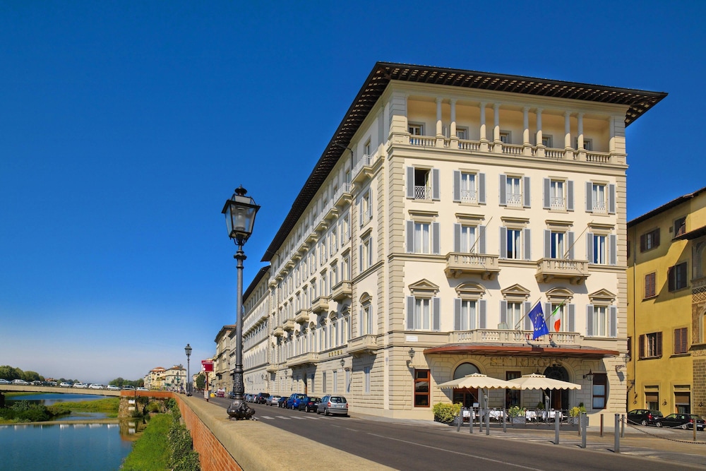 The St. Regis Florence — Hotel building in Florence, Tuscany
