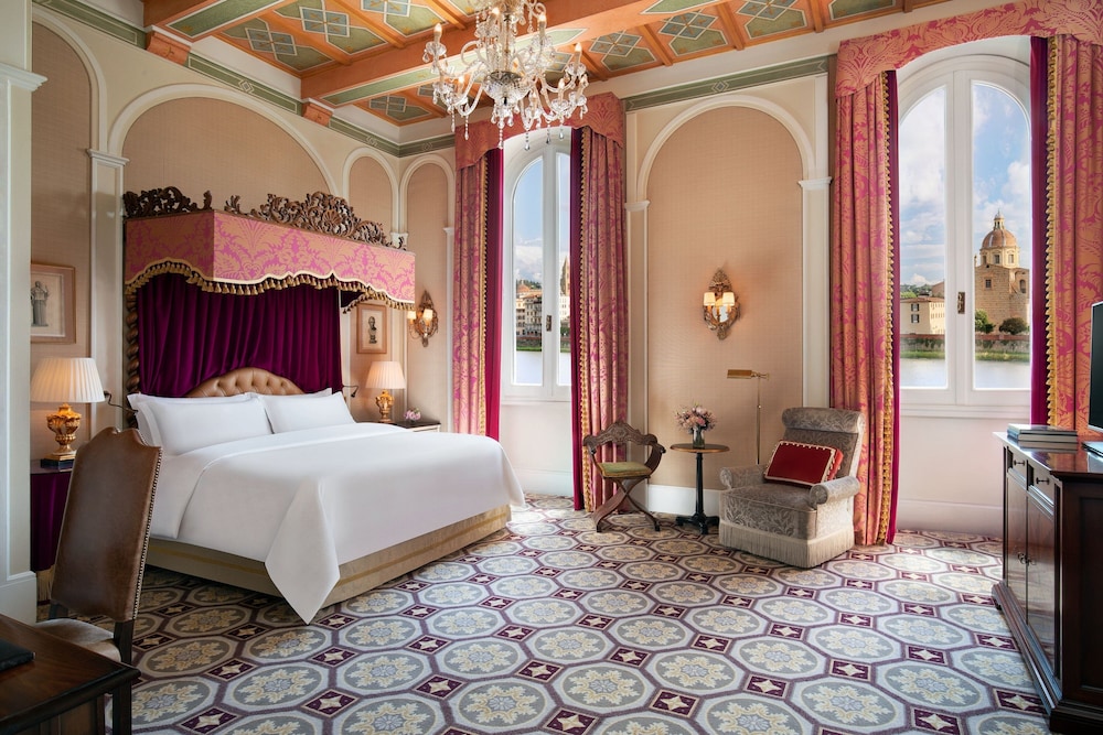 The St. Regis Florence — Hotel rooms in Florence, Tuscany
