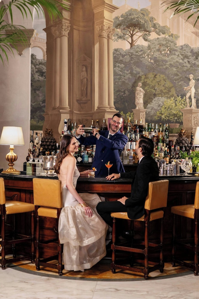 The St. Regis Florence — Restaurant & bars in Florence, Tuscany