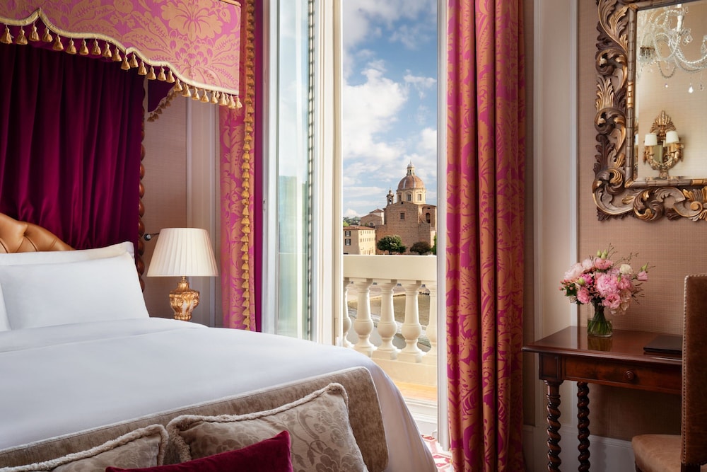 The St. Regis Florence — Hotel rooms in Florence, Tuscany