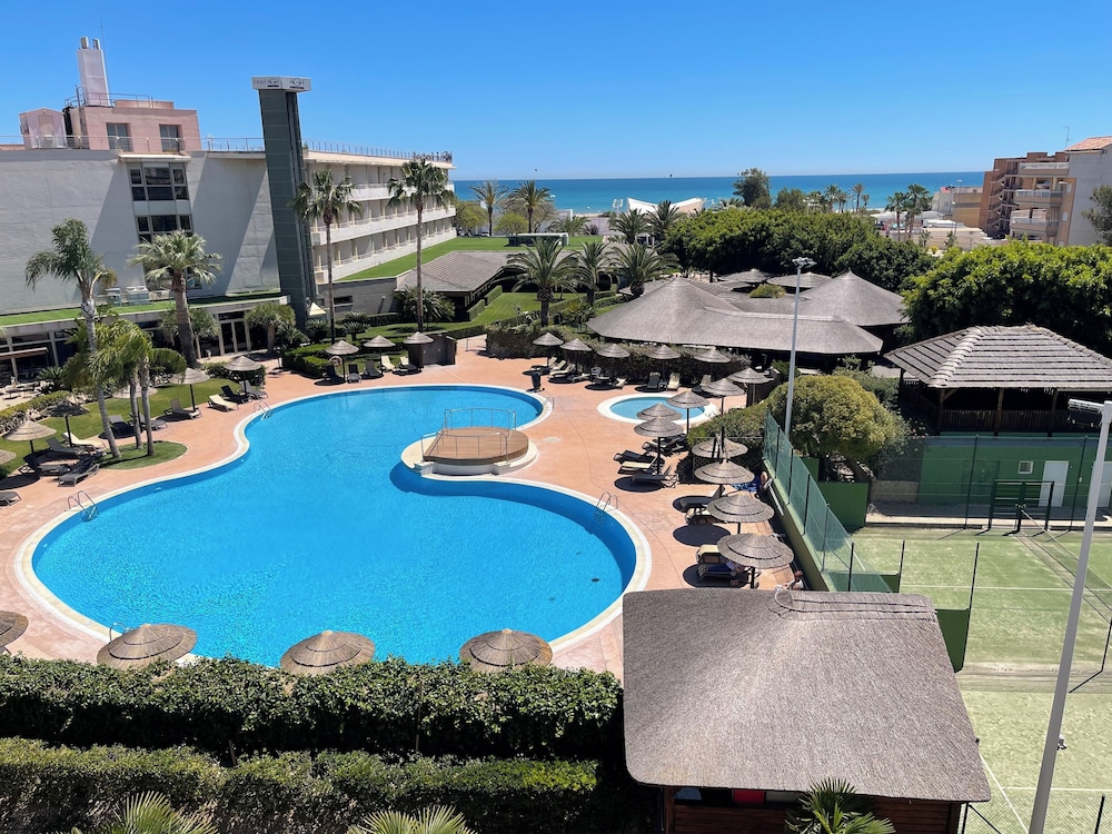 Hotel AGH Canet - zdjęcie 2