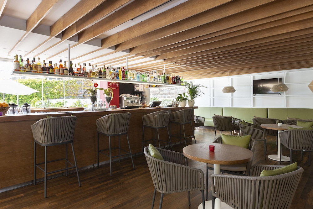 Hotel Aimia — Restaurant & bars in Puerto de Soller, Balearic Islands