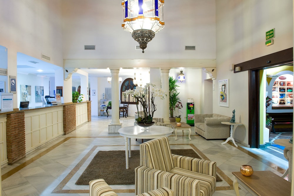 Ona Alanda Club Marbella — Hotel building in Marbella, Andalusia