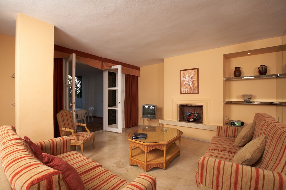 Ona Alanda Club Marbella — Hotel rooms in Marbella, Andalusia