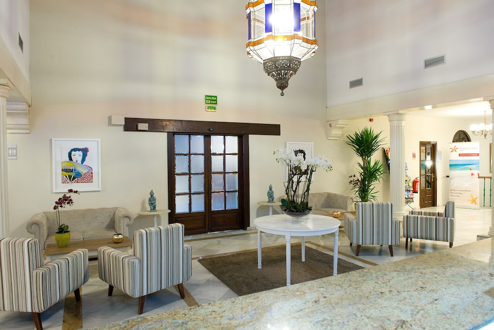Ona Alanda Club Marbella — Hotel building in Marbella, Andalusia