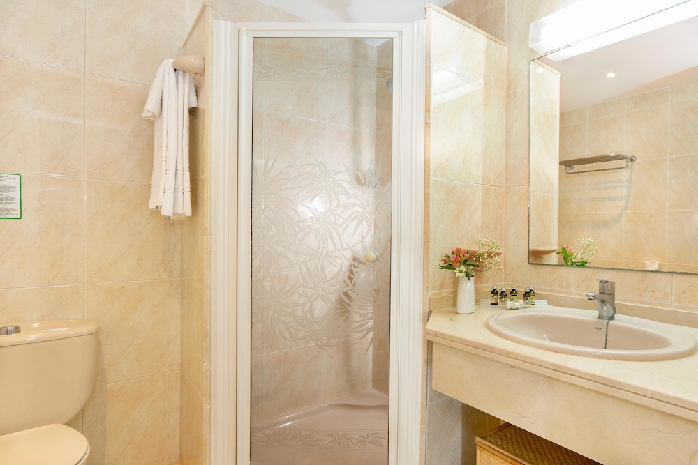 Ona Alanda Club Marbella — Hotel rooms in Marbella, Andalusia
