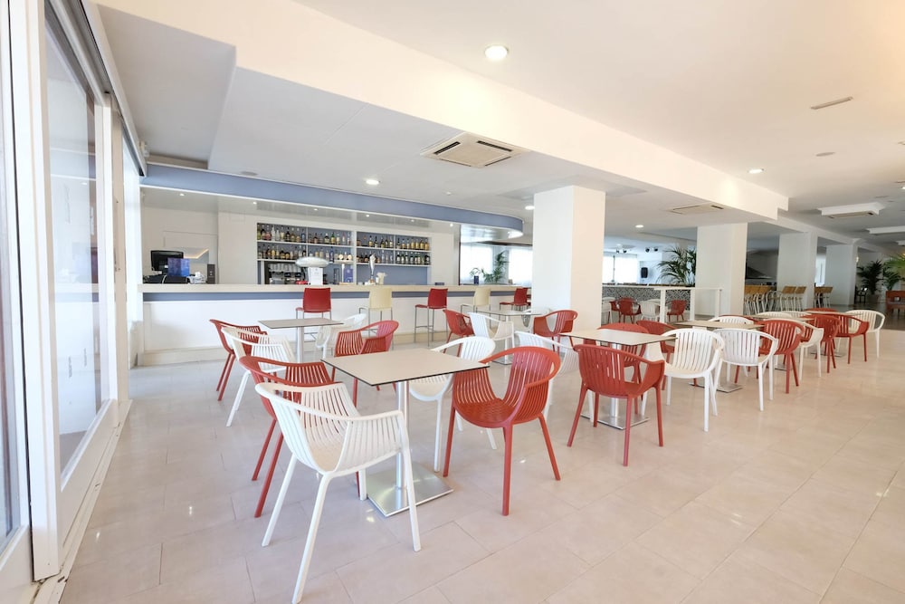 azuLine Hotel Bergantín — Restaurant & bars in San Antonio, Balearic Islands